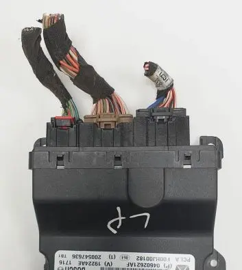 Jeep Cherokee III KJ Door control unit/module 04602621AF