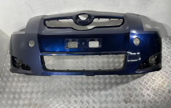 Toyota Auris 150 Front bumper 5211902970 5215902680