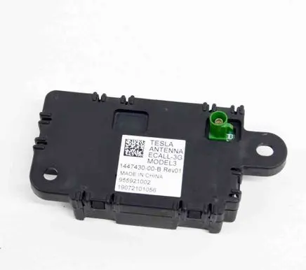 Tesla Model 3 Aerial antenna amplifier 144743000B