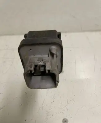 Toyota Corolla Verso E121 Glow plug pre-heat relay 2861067010 1J90004951