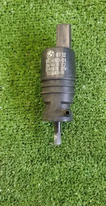 BMW X3 F25 Windscreen/windshield washer pump 6934160