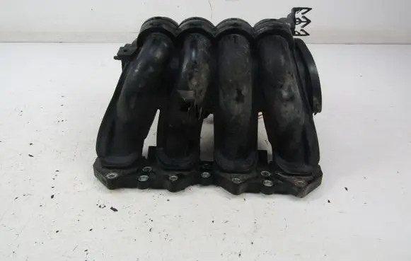 Peugeot 206 CC Intake manifold 