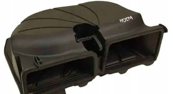 Mercedes-Benz C W204 Intake resonator 