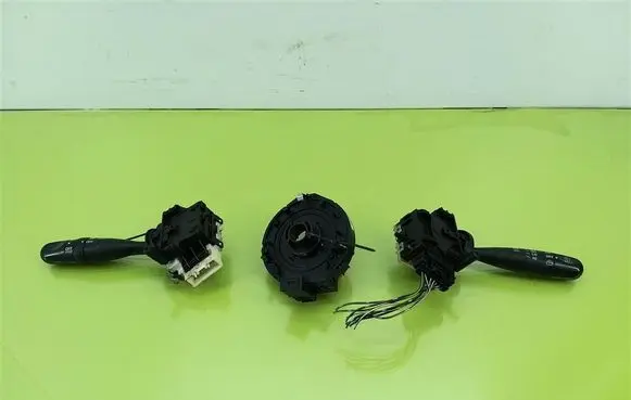 Toyota Yaris Indicator stalk 