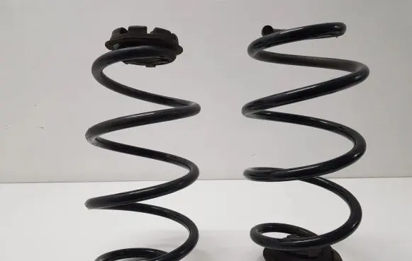 Nissan Note (E11) Rear coil spring