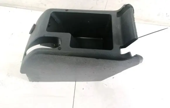 Volkswagen Jetta V Other interior part 1K5883323