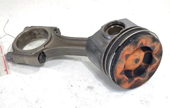Peugeot Boxer Piston with connecting rod 9812818680