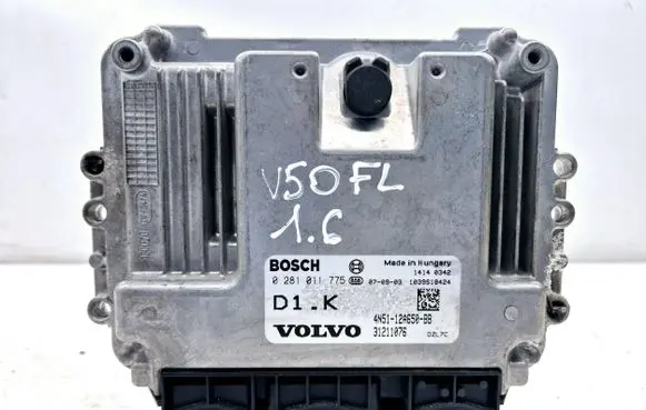 Volvo V50 Engine control unit/module 4N5112A650BB 31211076 0281011775