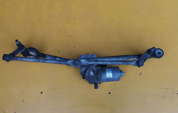 BMW X5 E70 Front wiper linkage and motor 405155 7200536001 2950R20