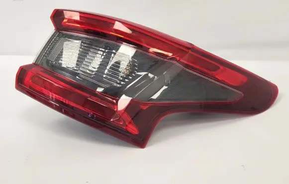 Nissan Qashqai Rear/tail lights 26550hv00a
