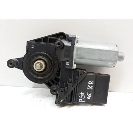 Volkswagen PASSAT B5.5 Rear door window regulator motor 105406301 1C0959811 0130821697