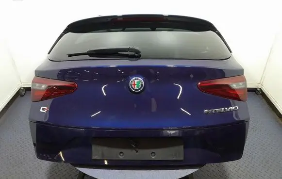 Alfa Romeo Stelvio Tailgate/trunk/boot lid