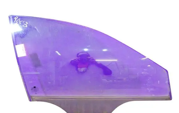 Chevrolet Evanda Front door window glass four-door 