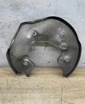 Audi A7 S7 4G Rear brake disc plate dust cover 