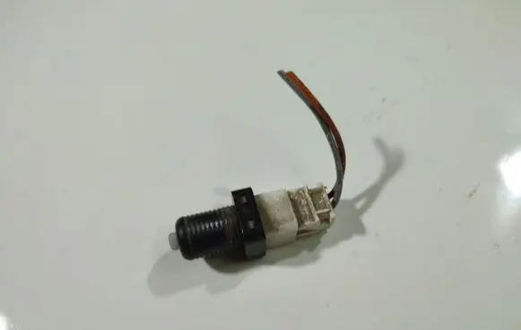 Brake pedal sensor switch