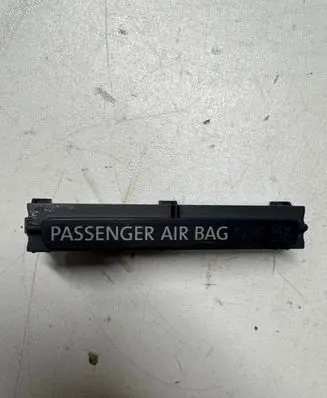 Volkswagen Golf VI Passenger airbag on/off switch 5K0919234A 3410