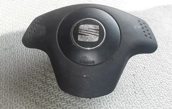 Seat Ibiza III (6L) Steering wheel airbag 6L0880201D