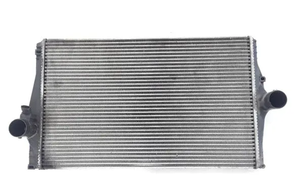 Volvo XC90 Intercooler radiator 8743870