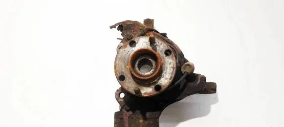 Front wheel hub