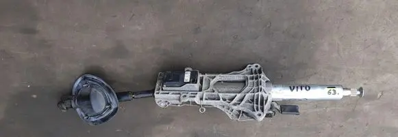 Mercedes-Benz Vito Viano W447 Steering wheel axle A0999004101
