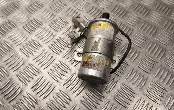 Mercedes-Benz 250 280 W108 High voltage ignition coil 0227901013