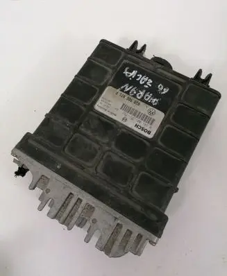 Volkswagen PASSAT B5.5 Engine control unit/module 0281001251