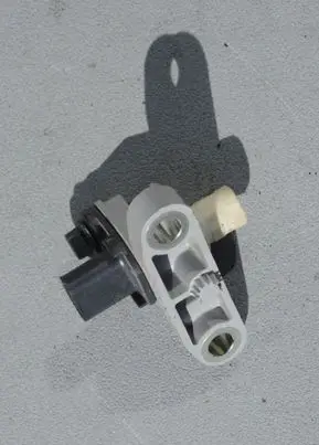 Volvo V40 Crankshaft position sensor 31441271