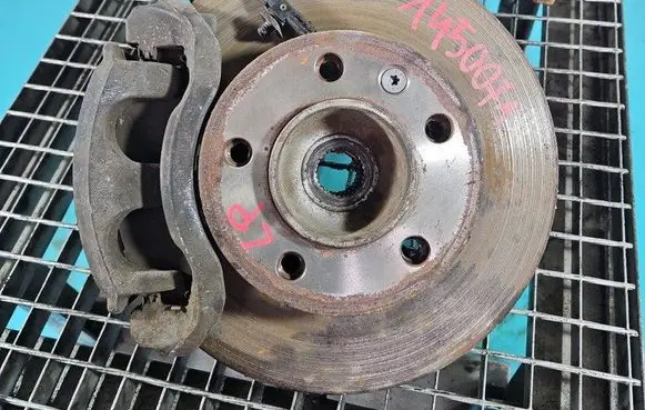 Opel Movano B Front wheel hub spindle knuckle IMPRK1450071