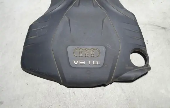 Audi A6 S6 C6 4F Engine cover (trim) 059103925CF