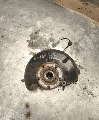 Chrysler Sebring (JS) Front wheel hub spindle knuckle 6918