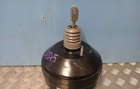 BMW 5 F10 F11 Brake booster 2284896 22202697736