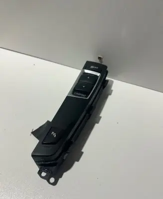 BMW 5 F10 F11 Parking (PDC) sensor switch 9202951