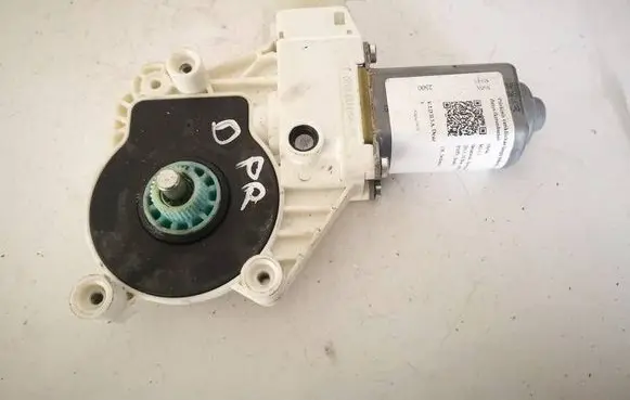 BMW 5 GT F07 Front door window regulator motor 942889100