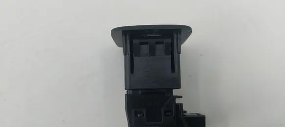 Toyota Yaris XP210 Passenger airbag on/off switch 