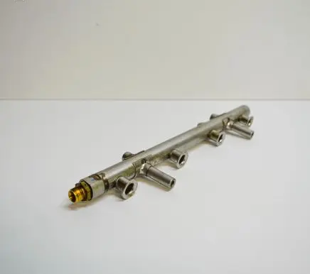 Audi Q5 SQ5 Fuel main line pipe 06K133317AA