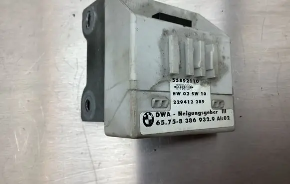 BMW 7 E38 Yaw turn rate sensor 55892110 229412289 8386932