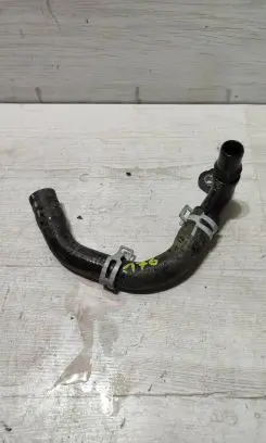 Mercedes-Benz A W176 Engine coolant pipe/hose 80071009