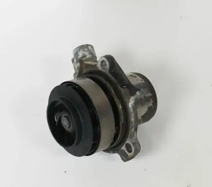 Seat Leon (5F) Water pump 04L121011