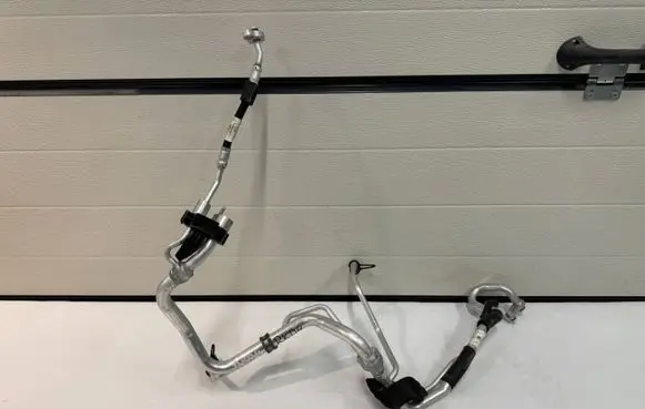 Land Rover Evoque I Air conditioning (A/C) pipe/hose HJ3219A834AARKD4 GGLCA 1000201271
