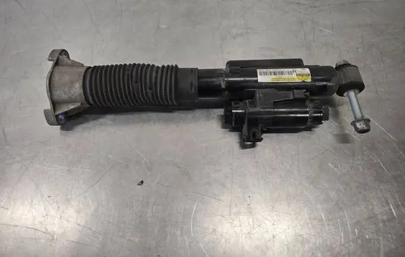 Mercedes-Benz E W214 Shock absorber/damper/air suspension A2143205603
