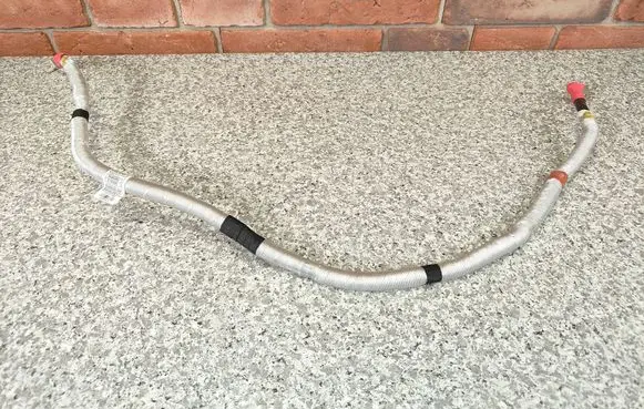BMW 7 G11 G12 Positive cable (battery) 8485065