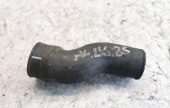 Audi A4 S4 B6 8E 8H Intercooler hose/pipe