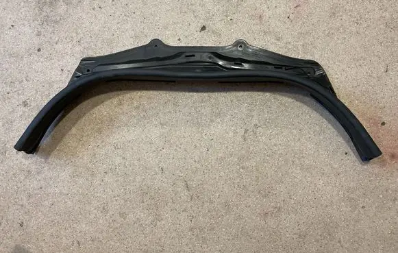 BMW M5 F90 Other engine bay part 7340207