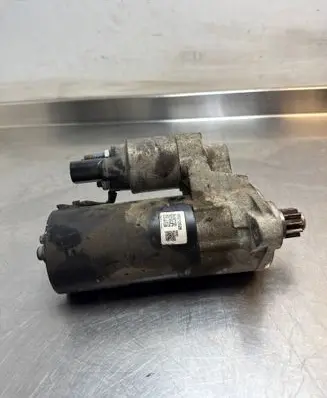 Volkswagen PASSAT B6 Starter motor 88212628