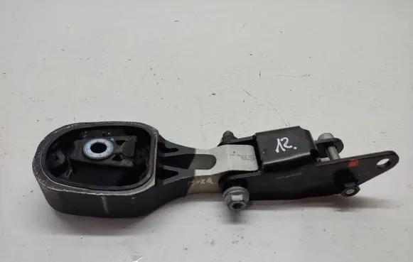 Opel Mokka B Engine mount bracket 9824116780 9830533780