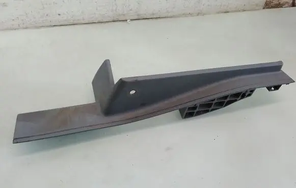 Rear sill trim cover