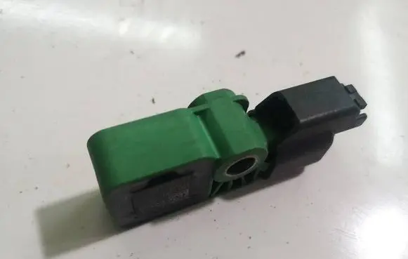 Volvo S80 Airbag deployment crash/impact sensor 30775521