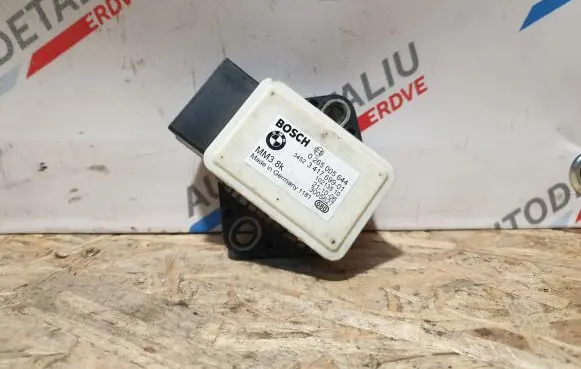 BMW X3 E83 ESP acceleration yaw rate sensor 3417699 0265005644 6782372