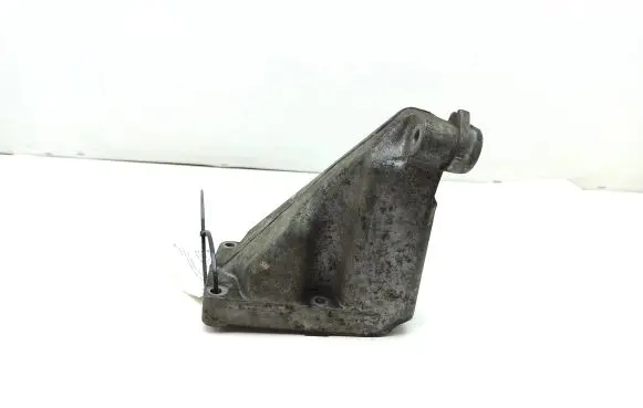 Mercedes-Benz E W211 Engine mounting bracket A6132230404