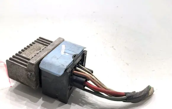 Renault Clio IV other engine part 
